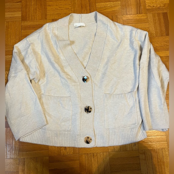 Beige H&M cardigan - Picture 1 of 2